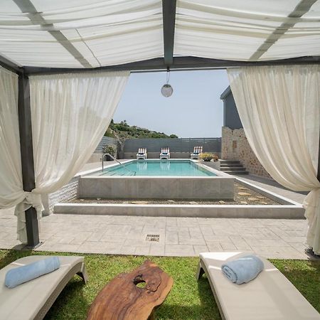 Popi'S Villa Svoronata Dış mekan fotoğraf