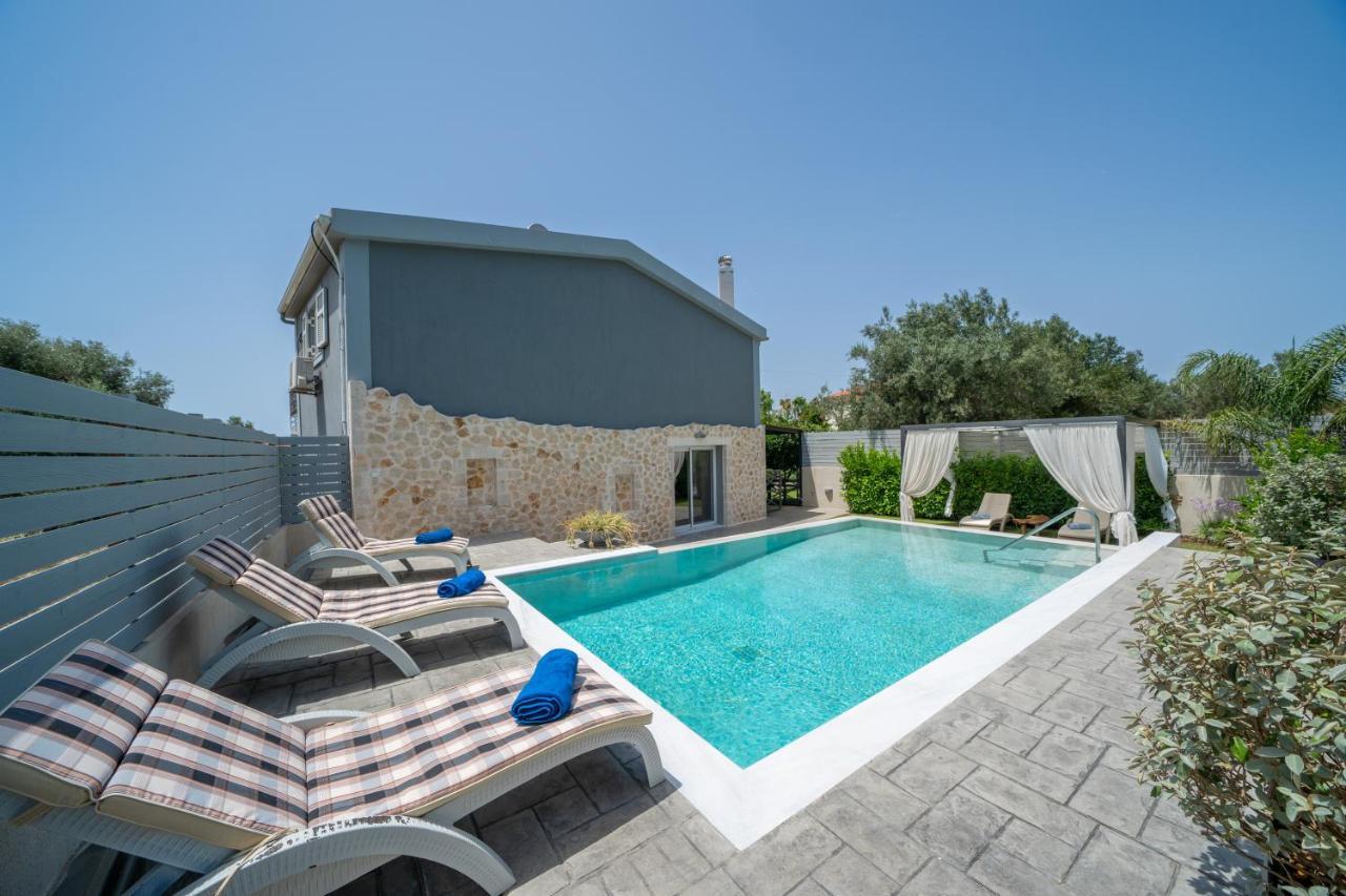 Popi'S Villa Svoronata Dış mekan fotoğraf